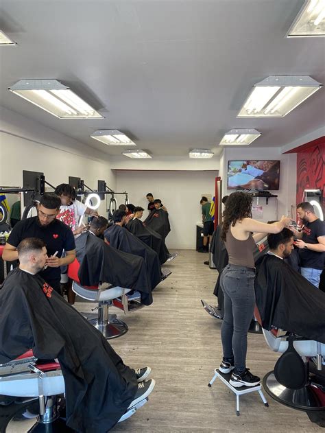 BrazykutsBarbershop.