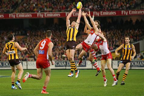 FOOTY.