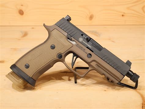 SIG.